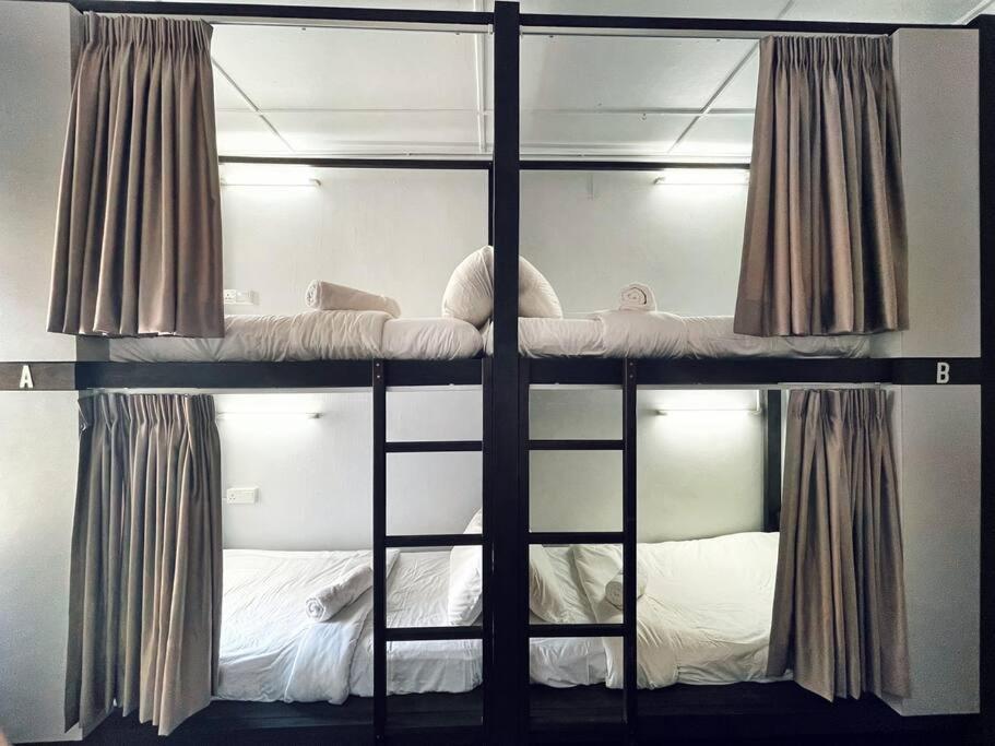 Bunk Puteh Homestay Kuala Terengganu Eksteriør bilde